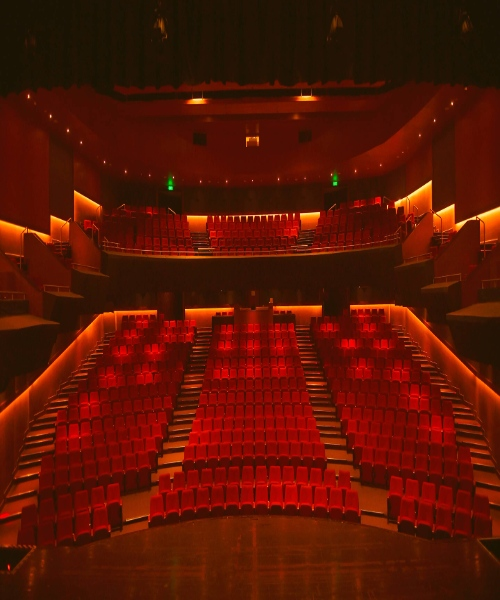 AUDITORIUM-3-scaled